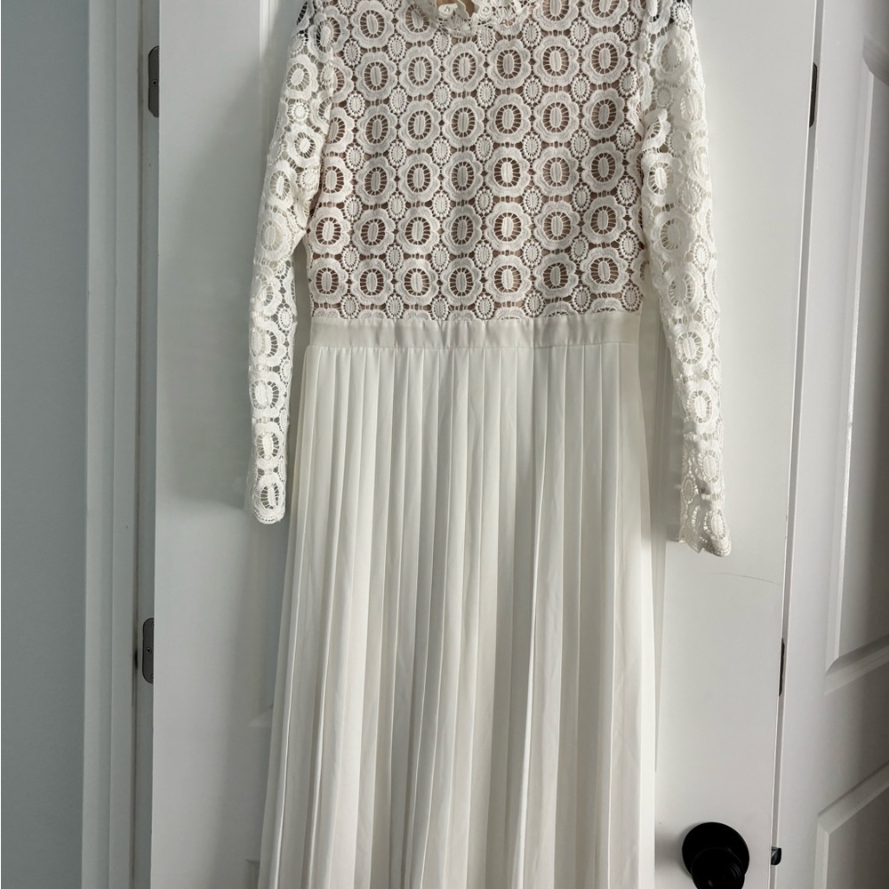 Ivy City Co Cream Lace Dress